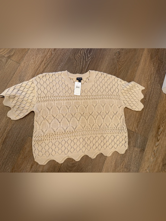 Splendid Tops - Splendid Cream Openwork Scallop-Hem Short Sleeve Sweater